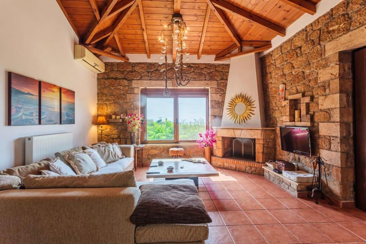 Mani'S Aura Seaside-Spacious Summer Retreat Kotronion  Exterior foto